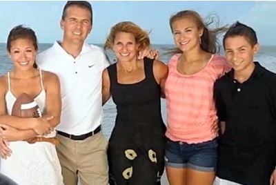 Shelley Meyer with her spouse Urban Meyer and children Gisela, Nicole, and Nathan
